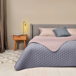 Покривало на ліжко двостороннє 220х240 см IDEIA Silhouette + 2 декоративні подушки 50х50 см з вишивкою